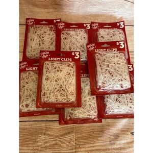 Christmas light clips‎
